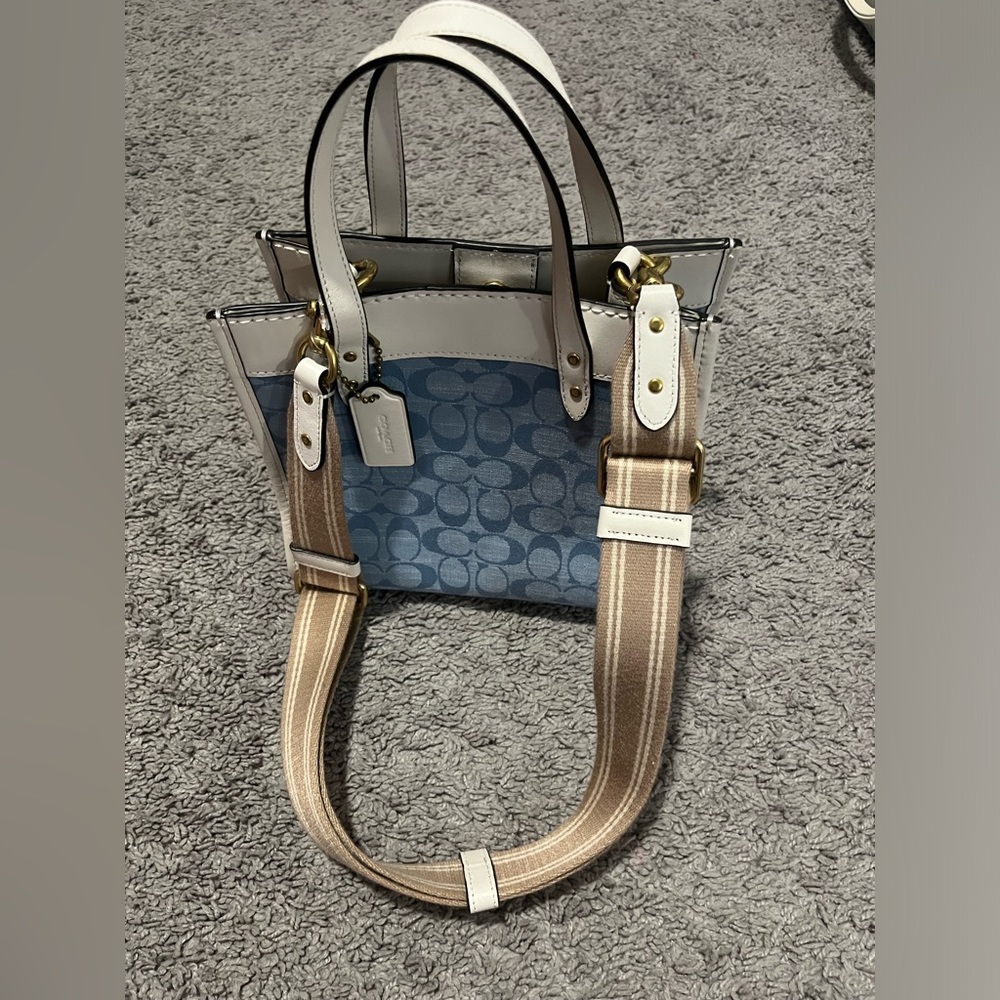 Coach Tote Bag w Strap